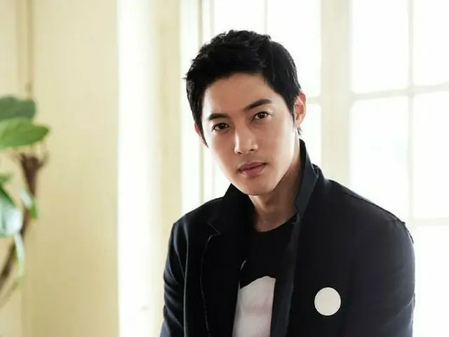Kim Hyun Joong, Do you want to re-new contract with Key East? Attention gathers.