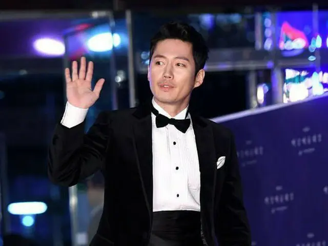 Actor Jang Hyuk, Red carpet during the event. The 54th Peksan Art Award, SeoulCOEX.