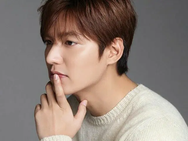 Actor Lee Min Ho, ”The 12th Annual Soompi Awards” received ”This year's actor”.(resend)