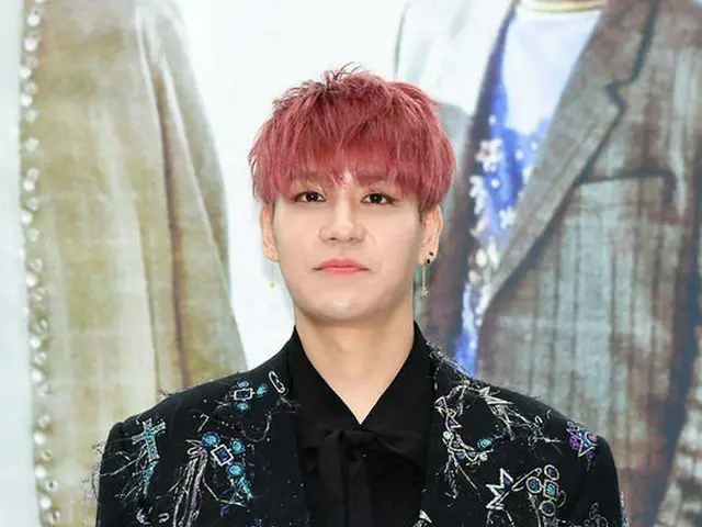 Kang Sung Hoon (SECHSKIES), charges of former managers injury / coercion. .