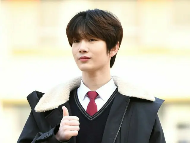 出演“ PRODUCE X 101”的Ju Chang Wook在慶城高中參加了畢業典禮