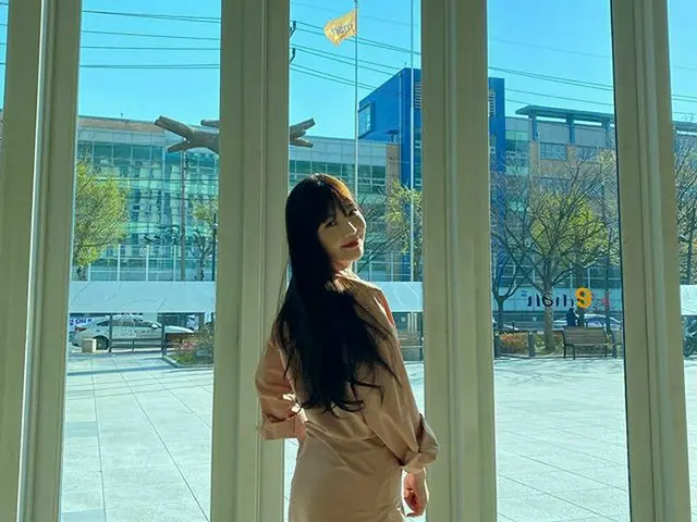 【G公式】RedVelvet_イイ，常青樹記錄回家的路！ 我想加點辛苦，所以我參加了常綠翻拍項目！讓我們快速克服個人衛生並爭取社會距離！  
