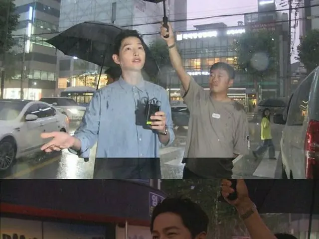 Song Joong Ki, talking about loving Song Hye Kyo. ”I like quiet and thoughtfulplaces.” Song Joong Ki