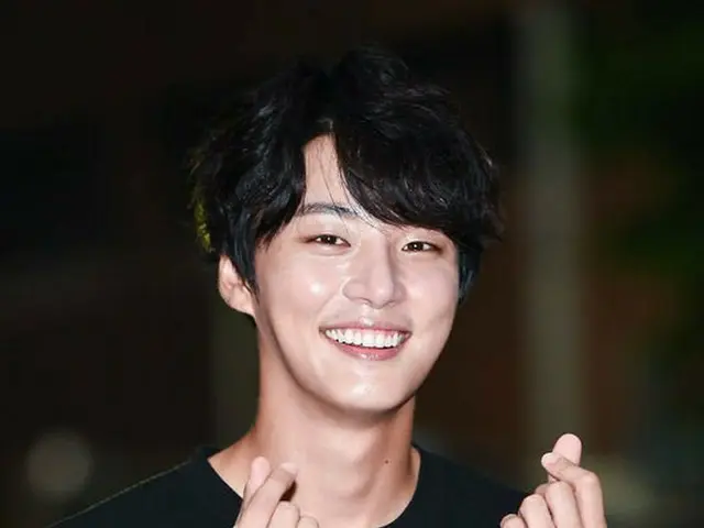 Actor Yoon Si Yoon, TV Series participate in the launch of ”the best singleshot”. @ Seoul · Yeouido.