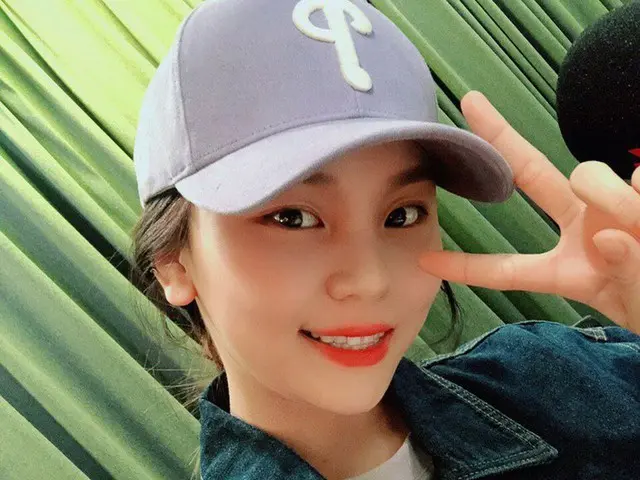 【T公式】GFRIEND，[📺 #女朋友空氣] 我們所有人 #Buddy☘️ 還等什麼呢💜對💙對 #GFRIEND #GFRIEND  #Umji #UM