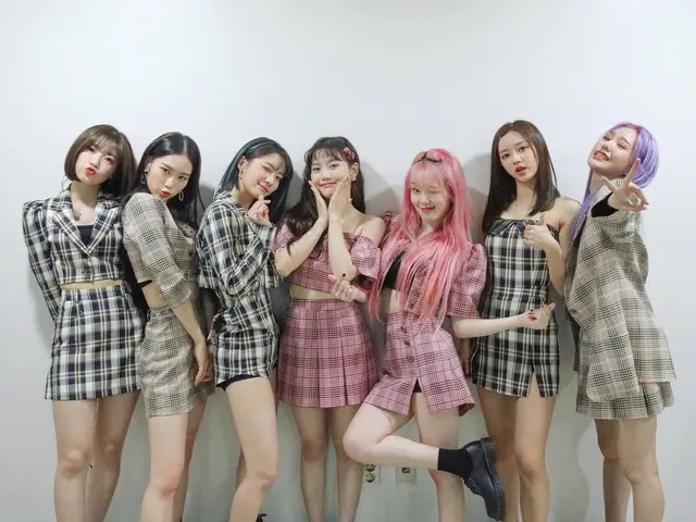 【T公式】OHMYGIRL，[ #OhTimes] 200503 INKIGAYO📸  421％對OHMYGIRL⁉️感到興奮 #OHMYGIRL #OHMY