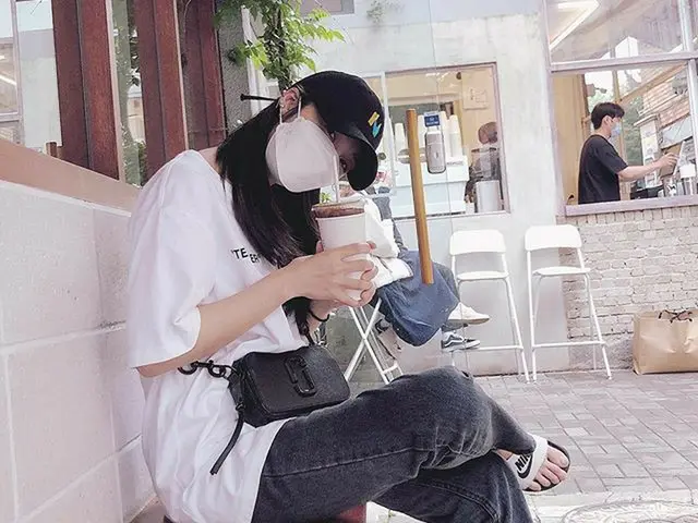 [G Official] Apink_ EunJi，Mask Feeeel sooooooo  😷😷😷😷😷😷  