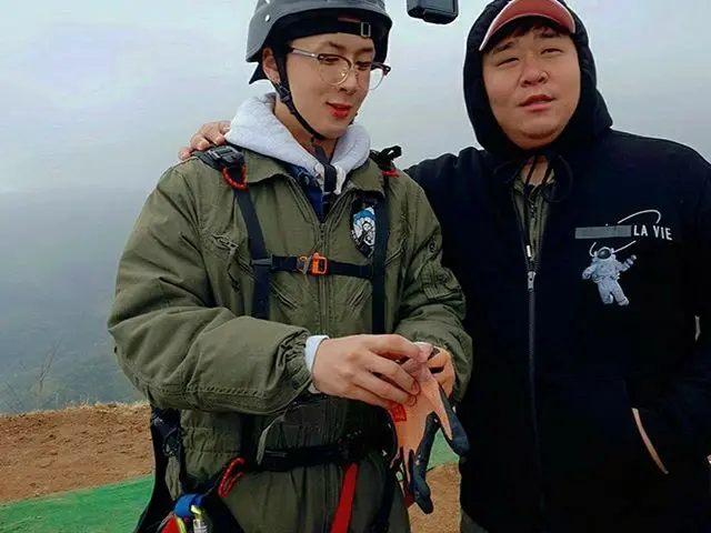 [G官方] VIXX_Ravi，PARAGLIDING😂🤘  