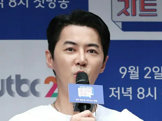”SHINHWA” Jung Jin reveals that he was taking IV drops in a car during hisheyday, when he so that he