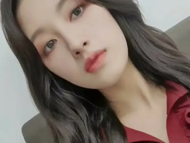 【T公式】CLC，[ #Seunghee]我們的柴郡人很辛苦🌹今天，他們又很忙〜