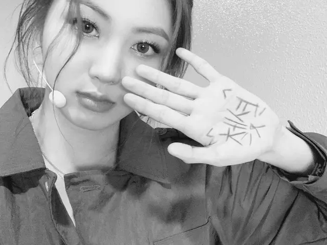【T公式】CLC，[ #Eunbin]和柴郡合影❤非常感謝柴郡合影❤