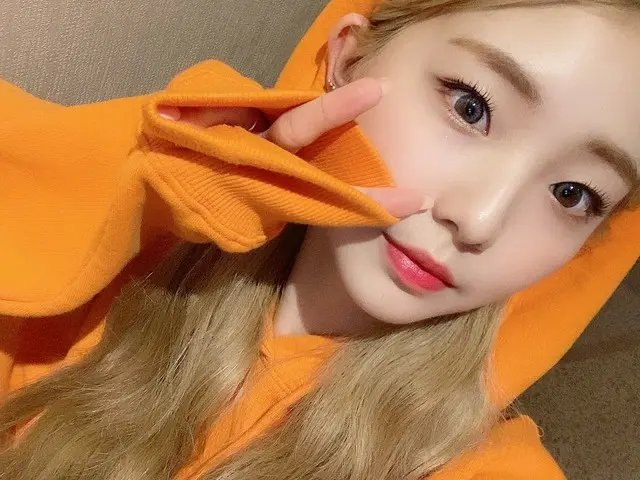 【T公式】LOONA（Loona）， #每月的月球女聲今天的每日DJ Pidi和故事的主要人物是#Yeojin #Jinsol💌感謝您一直給小小日常生活帶來幸