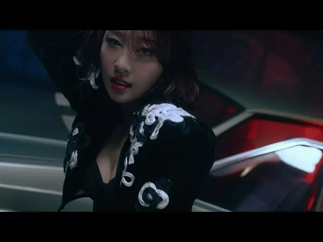 【t公式】LOONA(Loona），[Teaer] LOONA(LOONA）“為什麼不呢？” ⠀ LOOПΔ第三張迷你專輯[12:00] 2020.10.19 