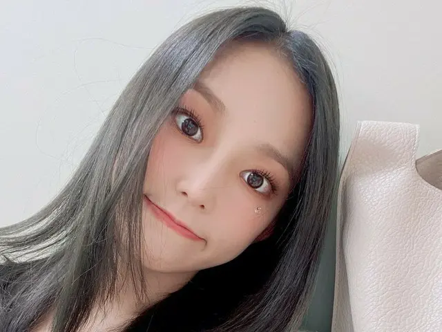 [T Official] CLC, [#Yeung] Good night for the interesting CHESHIRE 🥰 ..