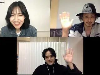 與女演員崔熙瑞（Choi Hee Seo），小田喬（Joe Odagiri）和池松壯介（Sosuke Ikematsu）遠程團聚。在釜山國際電影節24日發布的“