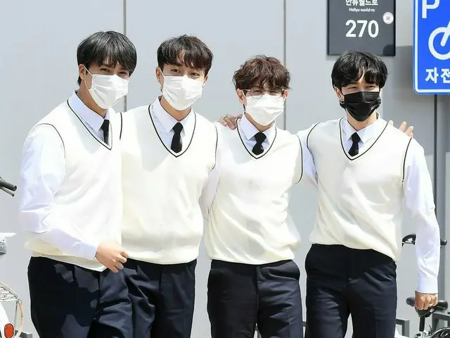 Highlight participated in the record of JTBC ”Knowing Bros”. .. ..