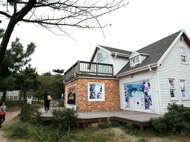 由於老化，諸如戲劇“通往天堂的階梯”之類的場景已成為問題