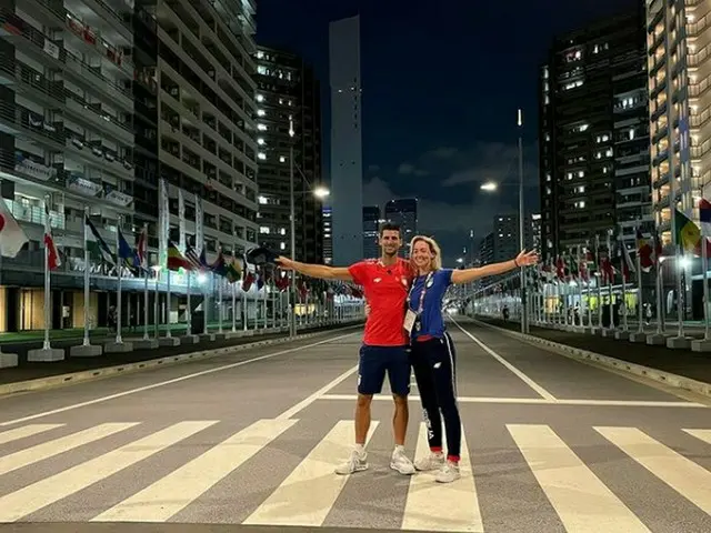 諾瓦克·德約科維奇在東京奧運會享受奧運村的亮相，作為“頂級網球運動員的尊嚴”成為韓國熱議的話題