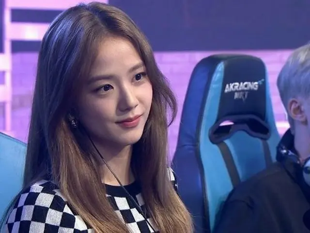 #BLACKPINK Jisoo 出現在網絡直播遊戲中，成為韓國的熱門話題