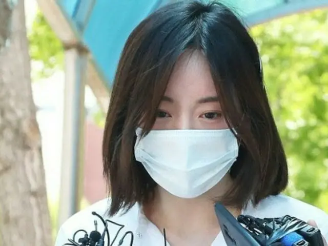 緩刑期間吸毒_黃荷娜被判有期徒刑2年，附加50萬韓元，與原審相同
