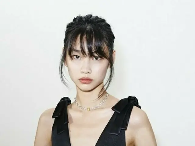 《魷魚游戲》女演員鄭浩妍在洛杉磯舉辦的“LACMA Art + Film Gala”上身著Louis Vuitton的禮服成為熱門話題