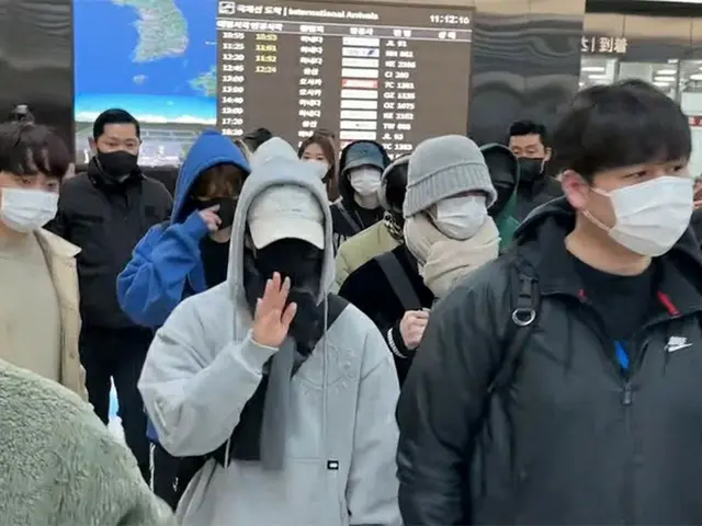 Stray Kids arrived at Gimpo International Airport. . .