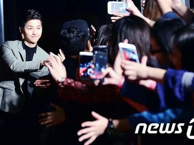 Actor Song Joong Ki, ”2017 MAMA Hong Kong” Red Carpet Event.