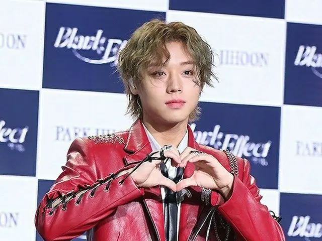 Singer Park Ji Hoon held a showcase of his 7th mini album ”Blank or Black”. . .