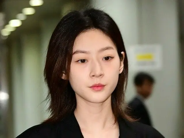 引發酒後駕車事件的女演員金賽綸_主演的Netflix 電視劇《尋血獵犬》宣布，由於無法剪輯全部內容，因此將以最低限度原樣出演