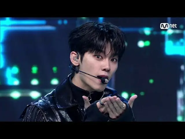 在電視上直播： M倒數｜第828集偶- 醜(EVNNE_ _ - UGLY)世界第一的K-POP 排行榜顯示M COUNTDOWN每週四下午6 點（韓國時間）M