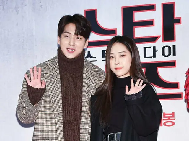 B1A4 BARO & sister I, attend ”Star Wars The Last Jedi” VIP preview. Seoul ·Yongsan CGV.