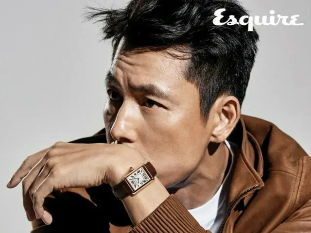 Actor Jung Woo Sung, photos from ”Esquire”.