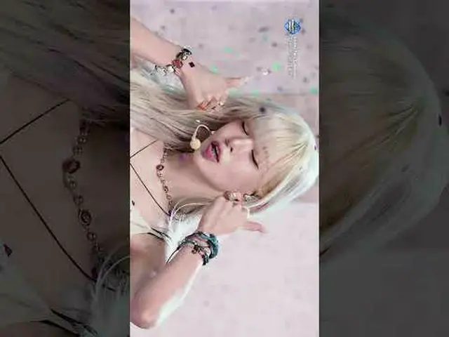 ▶ 訂閱Mnet YouTube：讚Facebook 和Twitter，獲取更多韓流新聞   