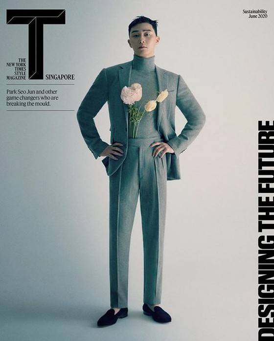 演員樸瑞俊現身新加坡時尚雜誌=完美色彩套裝