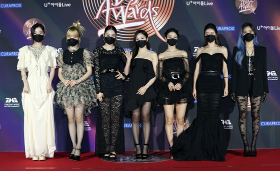 IU，MonstaX，Mamamoo等參加“金唱片獎頒獎典禮”