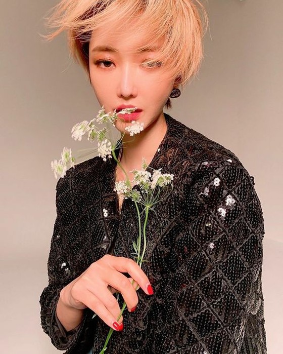 “傑出的氣氛”女演員高俊熙，“捷徑女神”的美眉