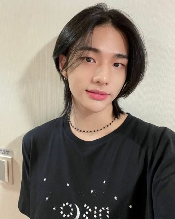 “流浪的孩子”玄真復出後報導充實的活動......被甜美面具的長發鏡頭迷住了