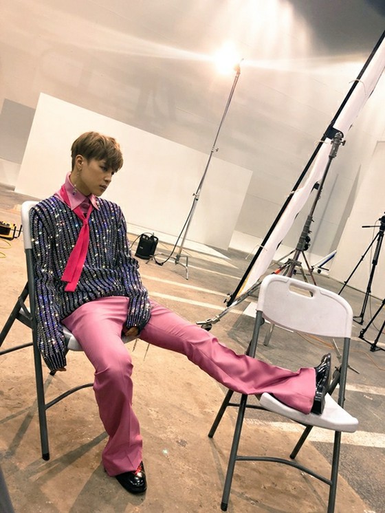 《防彈少年團》今天充滿愛……《希望電影》在JIMIN生日上映