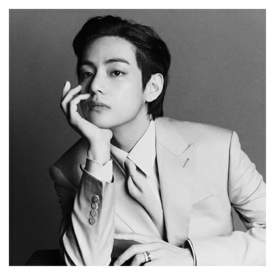 赤西仁是“赤西家的仁”嗎?我媽媽在SNS上發帖說“我成為了V(BTS)的粉絲”並在Hot Topic上發布了它。