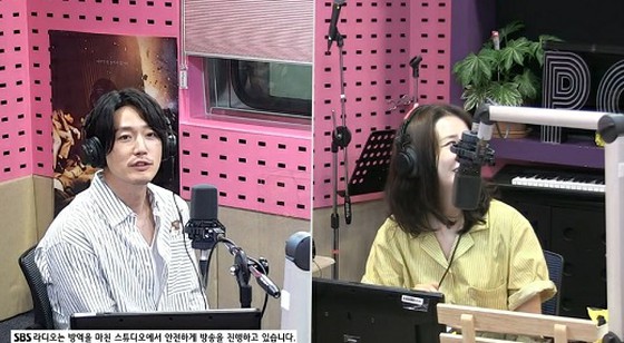 演員張赫,“希望我最好的朋友張娜拉能參加婚禮,過上幸福的生活。”