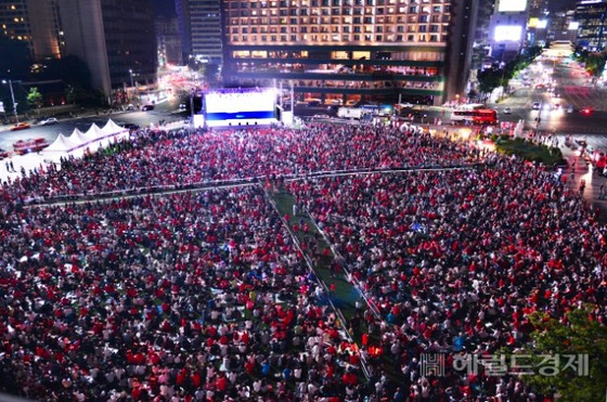 首爾光化門廣場世界杯街頭歡呼有條件許可=韓國