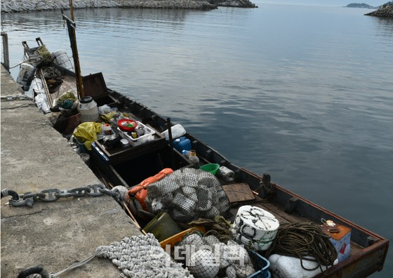 推測為家人的朝鮮居民乘坐漁船穿越黃海返回韓國