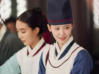 繼電視劇《King the Land》和《暴君的廚師》之後，少女時代允兒成為全球人氣焦點