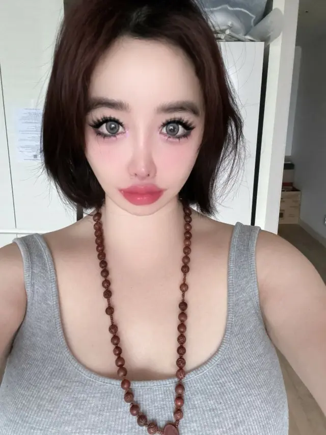 BOM（2NE1）、再びSNSでYG攻撃