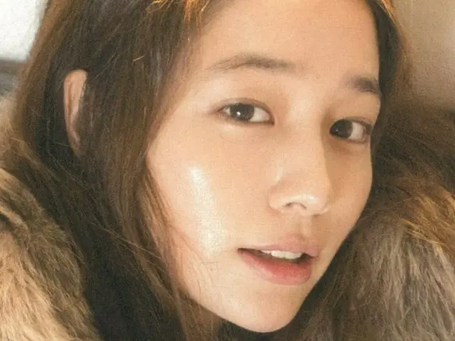 イ・ミンジョン、娘のサプライズ公開後は本人の過去の写真…「昨日でも信じるよ」