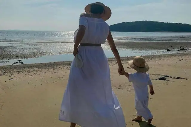 ムン・ガビ、「チョン・ウソンの婚外子」公開後、結局コメント欄を閉じる