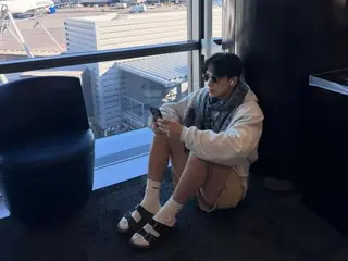 Rain在紐約展示了他調皮搗蛋的男孩時尚風格……“你的褲子是不是太短了？”