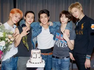 CORTIS 專輯橫掃美國告示牌專輯榜…官方粉絲名是「CORE」。