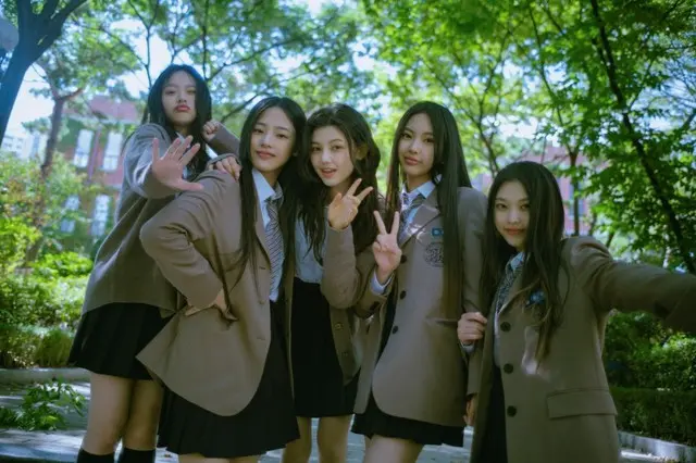 「NewJeans」の「Ditto」、日本レコード協会ストリーミングで「トリプルプラチナ」獲得…K-POPガールズグループ初の快挙