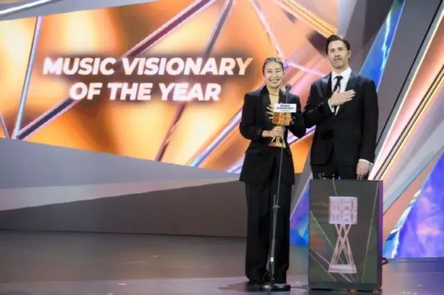 【2025 MAMA 】G-DRAGON＆「Stray Kids」が大賞に輝く！チョウ・ユンファの追悼メッセージに会場が黙とう4